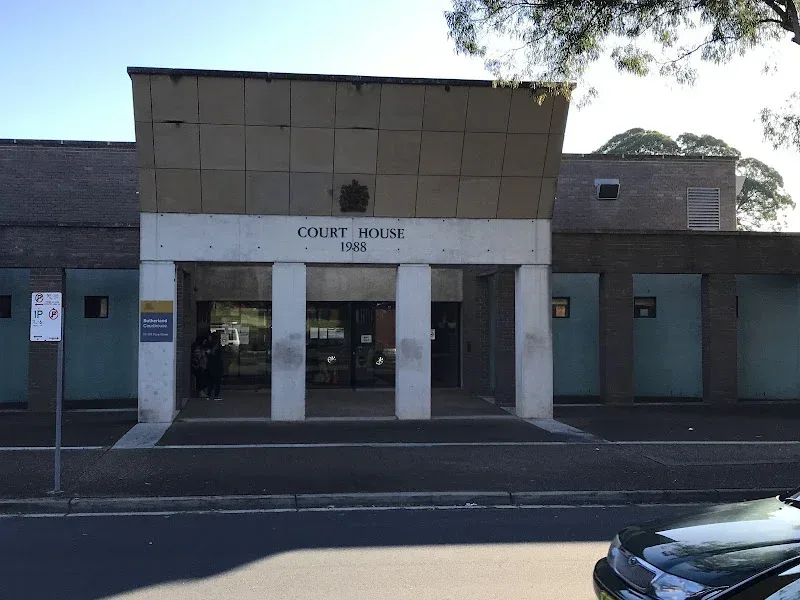 Sutherland Local Court List — Flora St, Sutherland NSW 2232, Australia